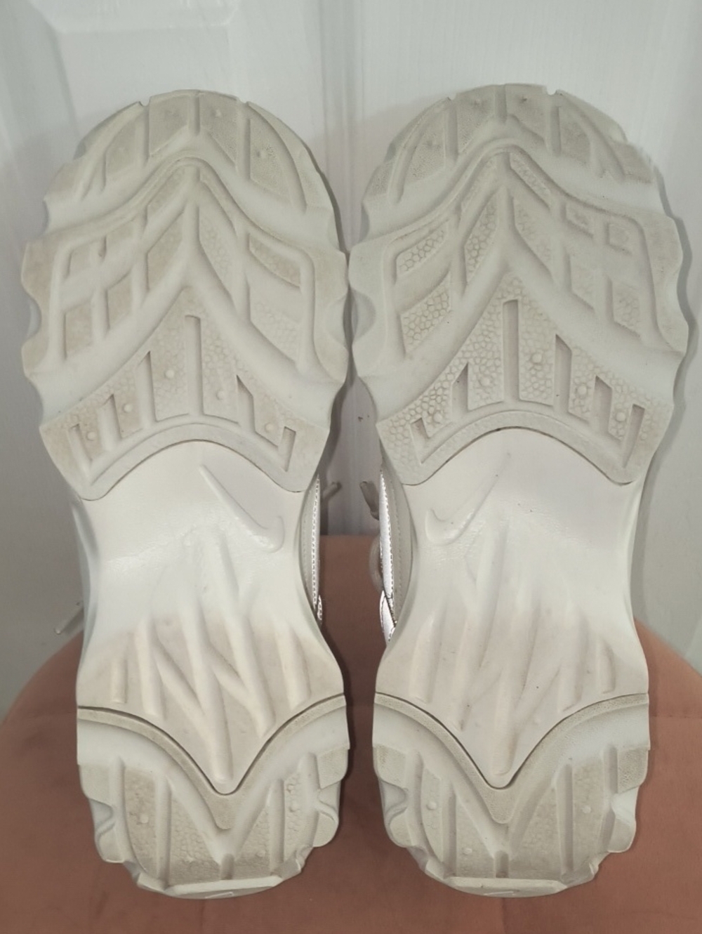 Nike TC 7900 Sneakers Size 9 Womens - Picture 8 of 9
